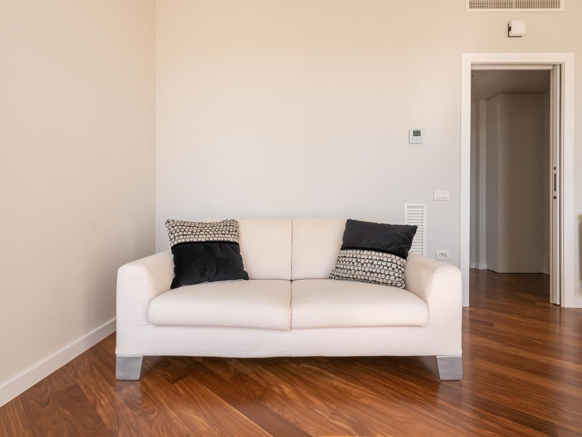 Apartamento Penthouse Center Cagliari Exterior foto