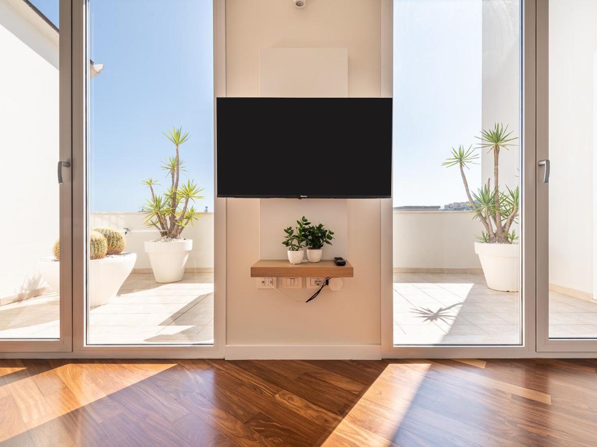 Apartamento Penthouse Center Cagliari Exterior foto