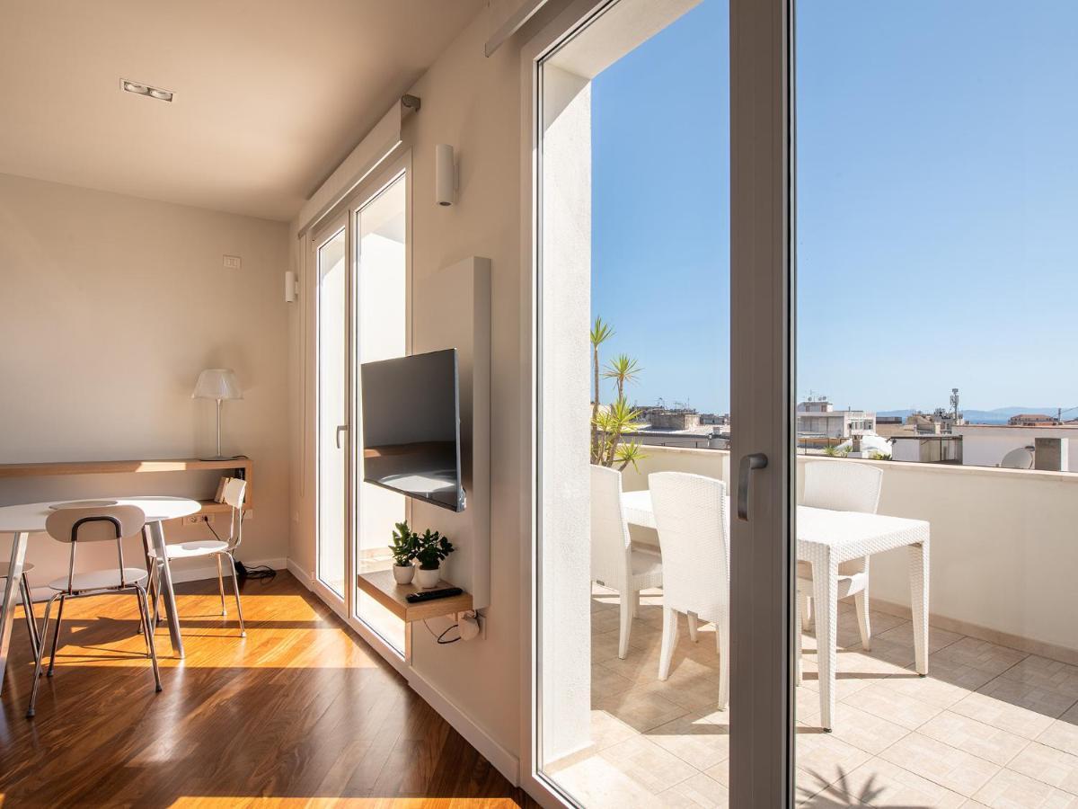 Apartamento Penthouse Center Cagliari Exterior foto
